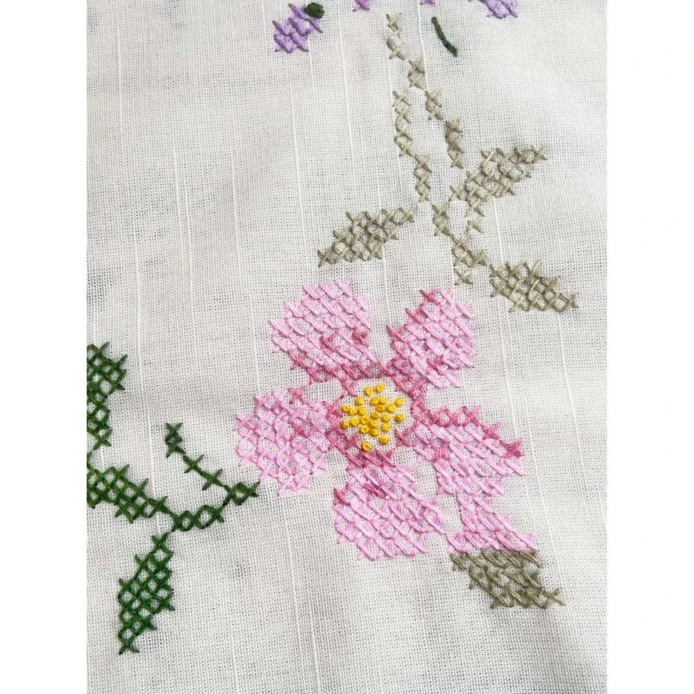 Vintage Floral Cross Stitch Embroidered White Rectangular Tablecloth Cottagecore